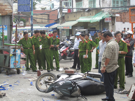 Bao ho lao dong Quang Trung - Đến 12h trưa nay công tác khám nghiệm hiện trường mới kết thúc.